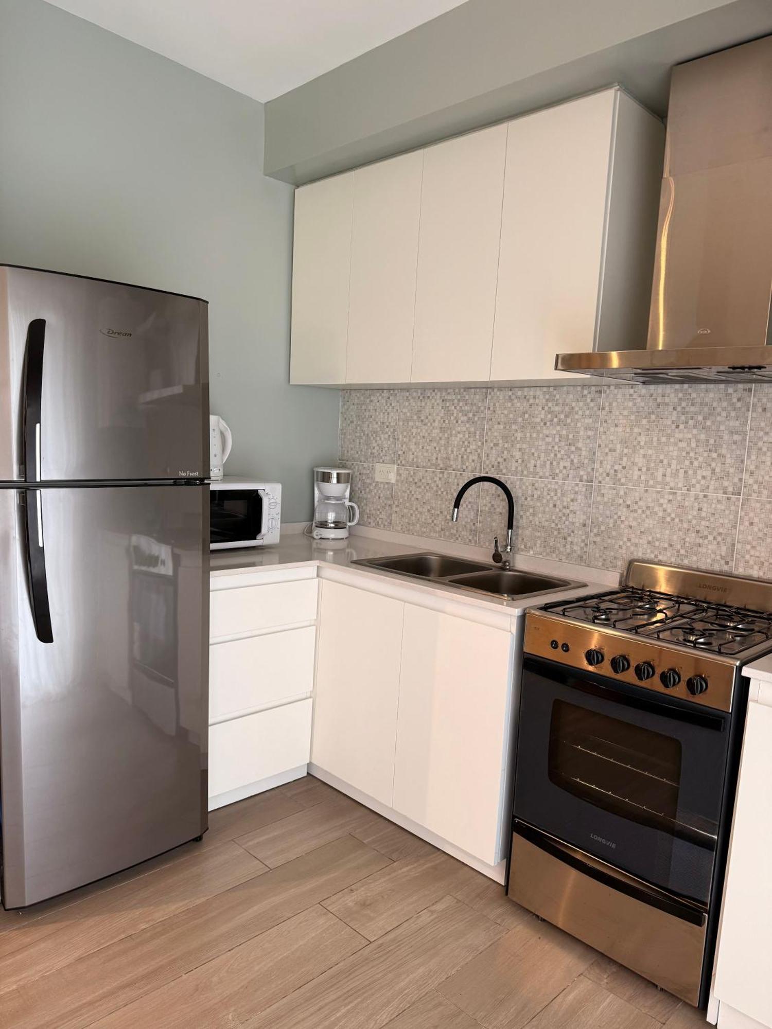 Sucre Suites Buenos Aires Exteriör bild